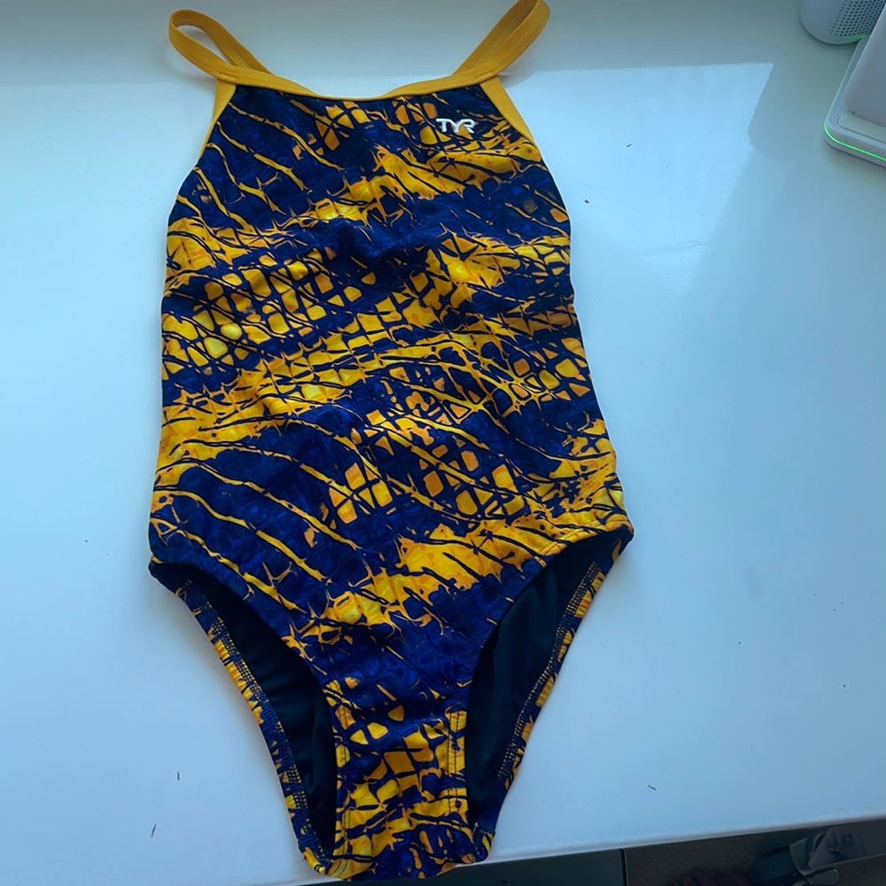 NWOT TYR Women Diamondfit Performance Swimsuit